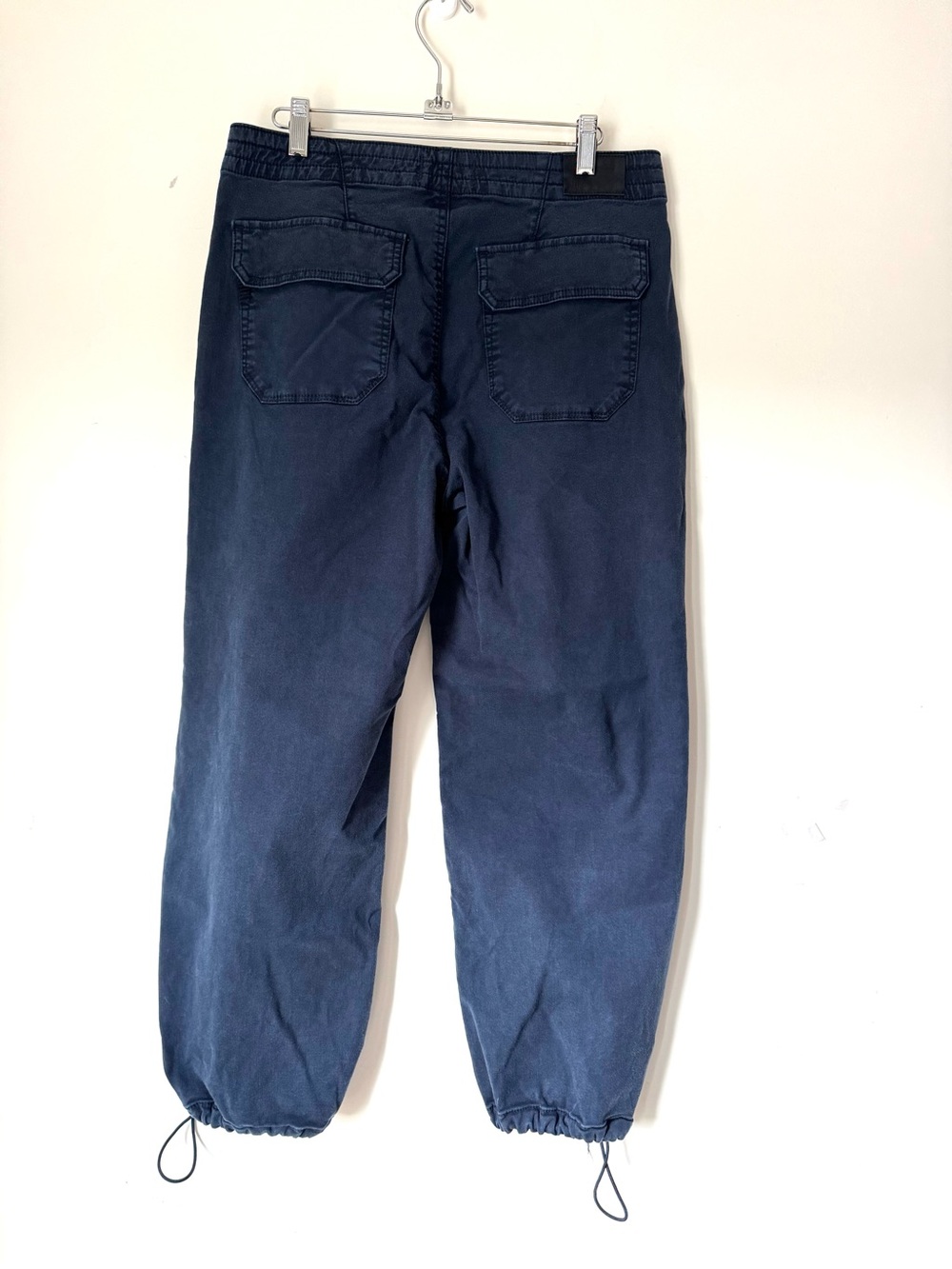 PAIGE Reid jogger pant in vintage navy seascape Sz 6 - Picture 8 of 15